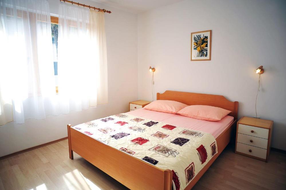 Apartmani Anita Medulin Exterior foto